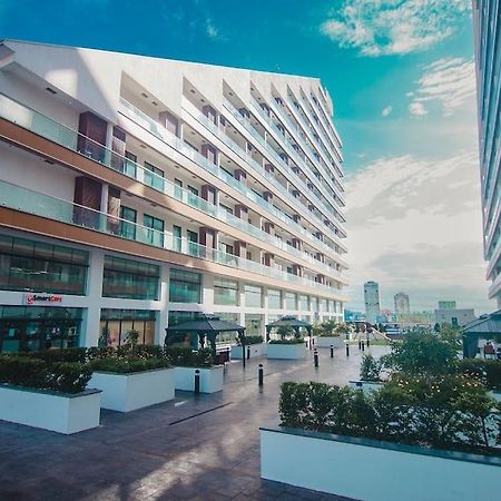 2 Bedroom Luxury Apartment @ The Signature Apartments Accra Exterior photo